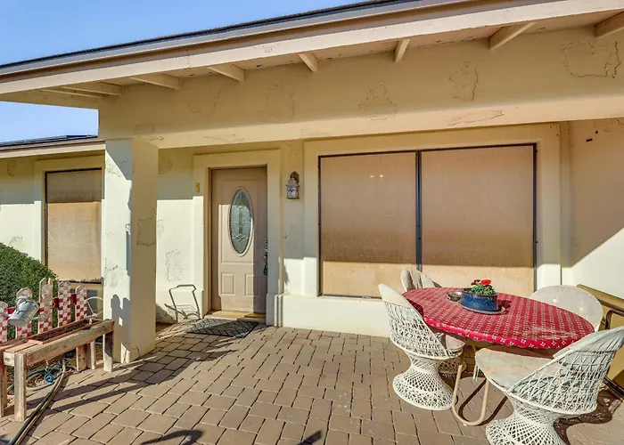 Near Golfing & Spaces: Family Home! Holiday home *