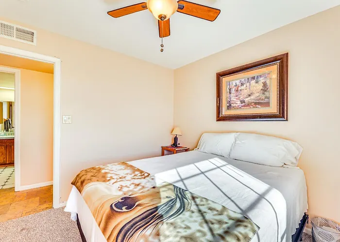 Holiday home Near Golfing & Spaces: Family Home!